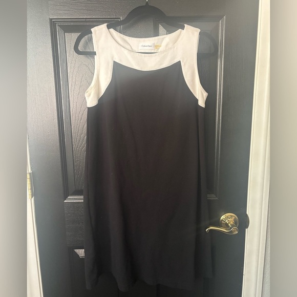 ‼️Price Drop‼️End of Summer Sale‼️ Calvin Klein Retro Inspired Black Dress 4 - Picture 1 of 6